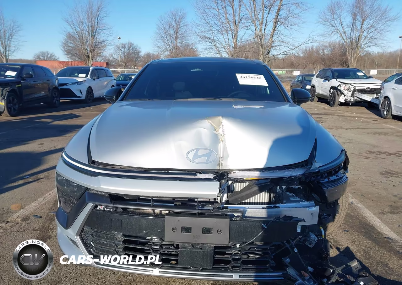 2025 Hyundai Sonata N Line VIN:KMHL54JC8SA505792 - 12
