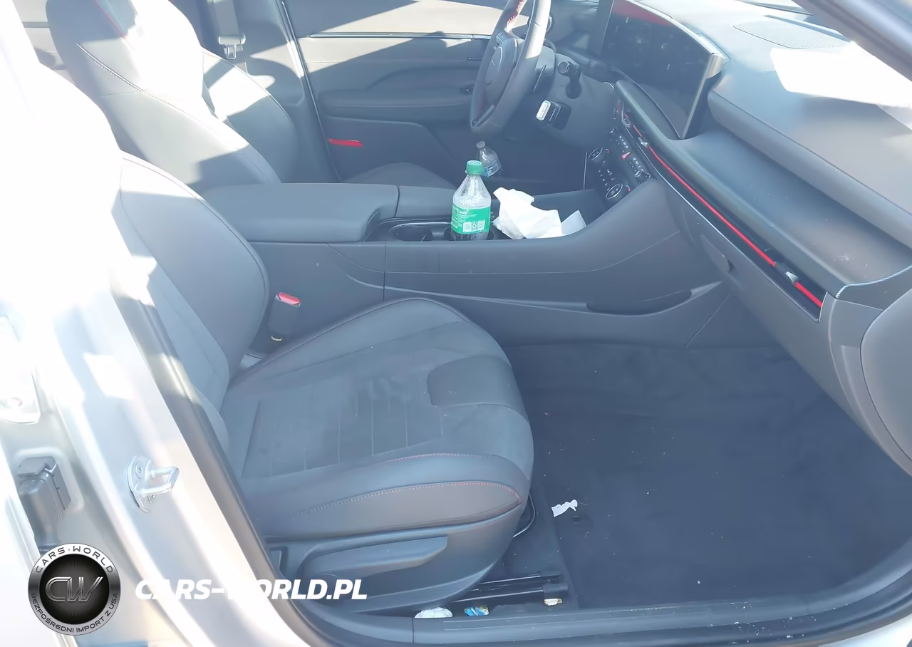 2025 Hyundai Sonata N Line VIN:KMHL54JC8SA505792 - 5