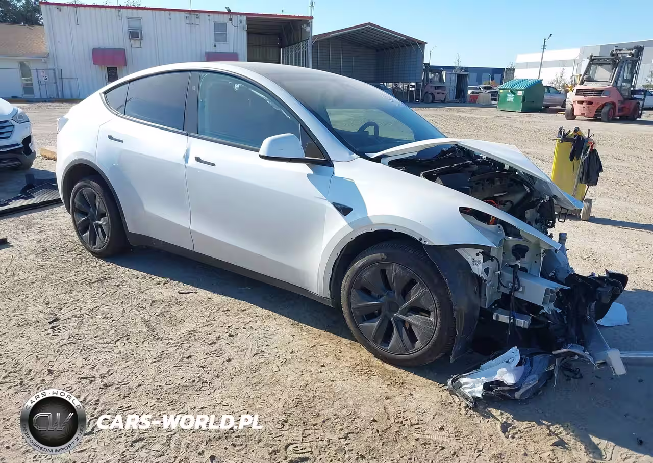 2025 Tesla Model Y Long Range Dual Motor All-Wheel Drive