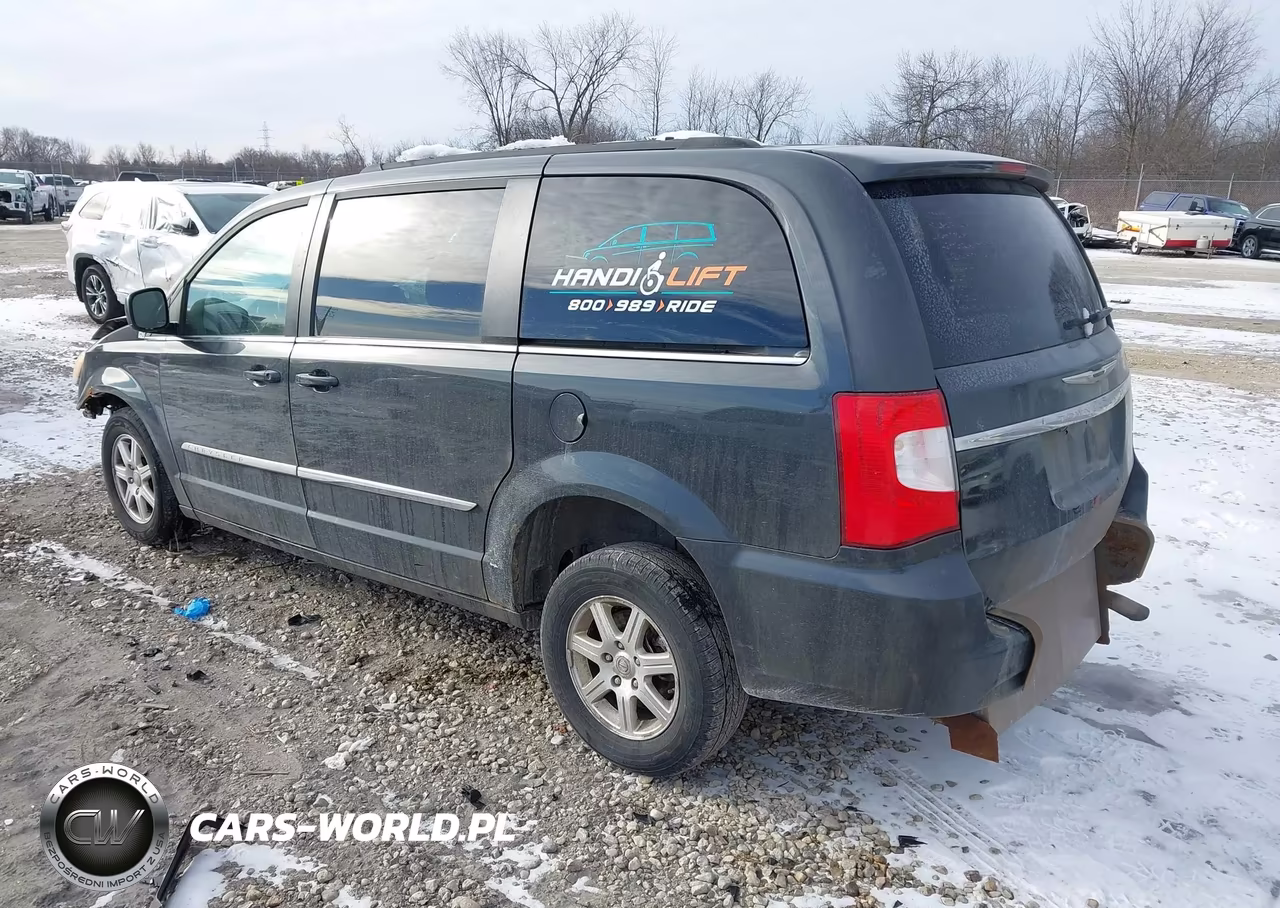 2012 Chrysler Town & Country Touring VIN:2C4RC1BG5CR127111 - 3