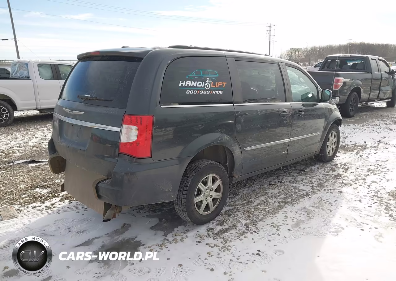2012 Chrysler Town & Country Touring VIN:2C4RC1BG5CR127111 - 4