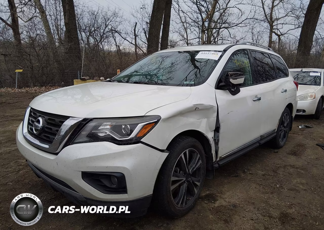 2017 Nissan Pathfinder Platinum VIN:5N1DR2MM8HC635344 - 2
