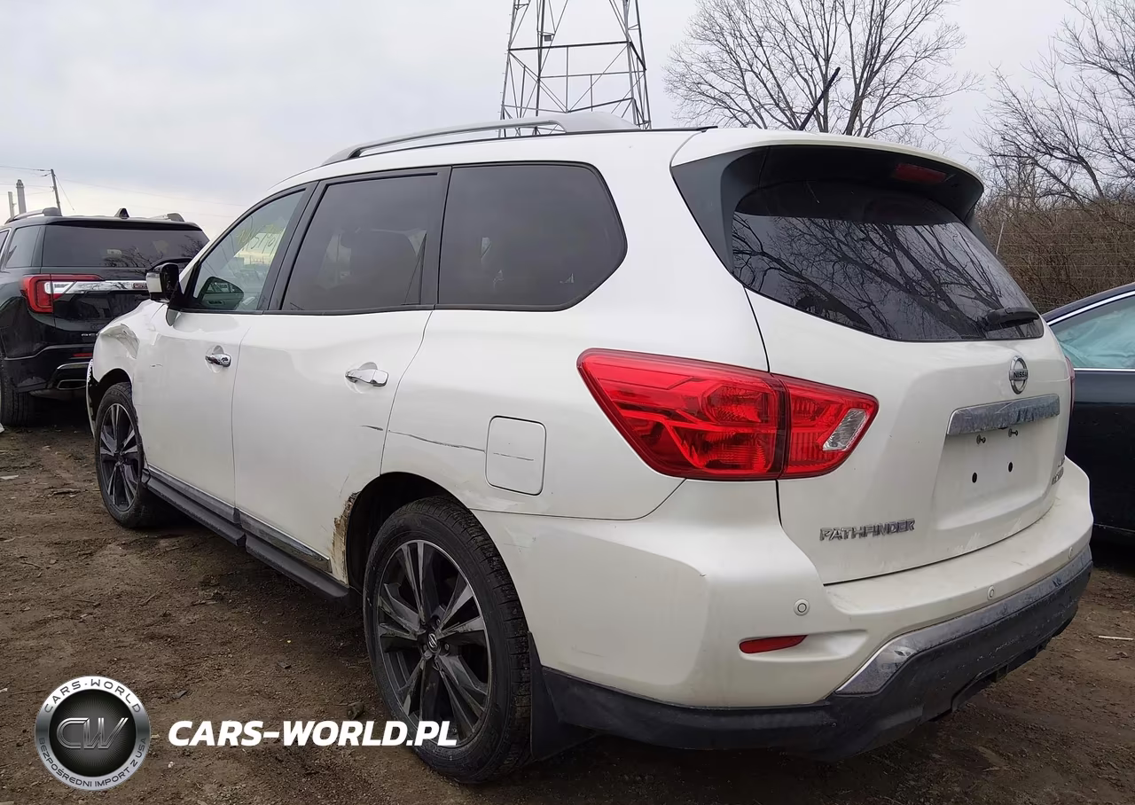 2017 Nissan Pathfinder Platinum VIN:5N1DR2MM8HC635344 - 3