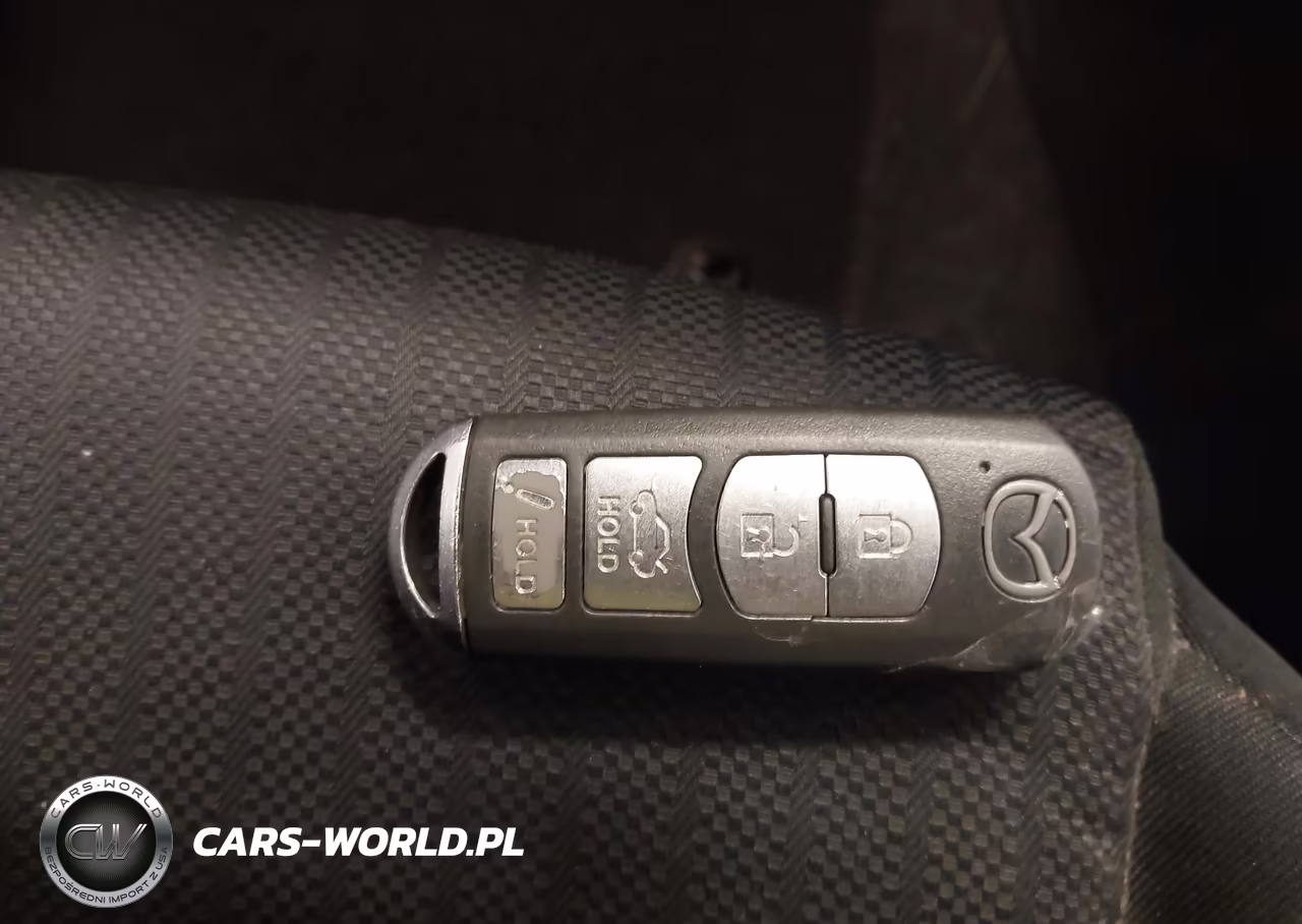 2015 Mazda Mazda3 I Sport VIN:3MZBM1U75FM155012 - 11