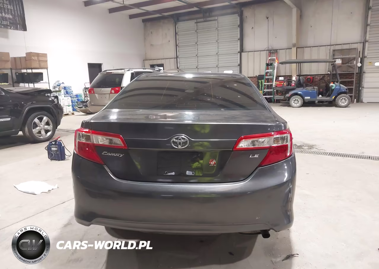 2012 Toyota Camry Le VIN:4T1BF1FK3CU136041 - 17