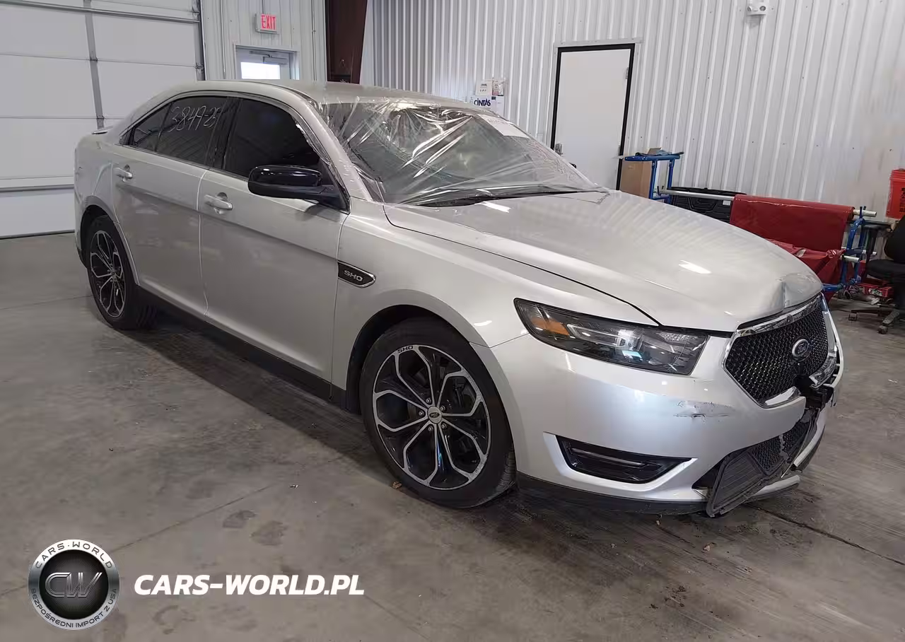 2016 Ford Taurus Sho