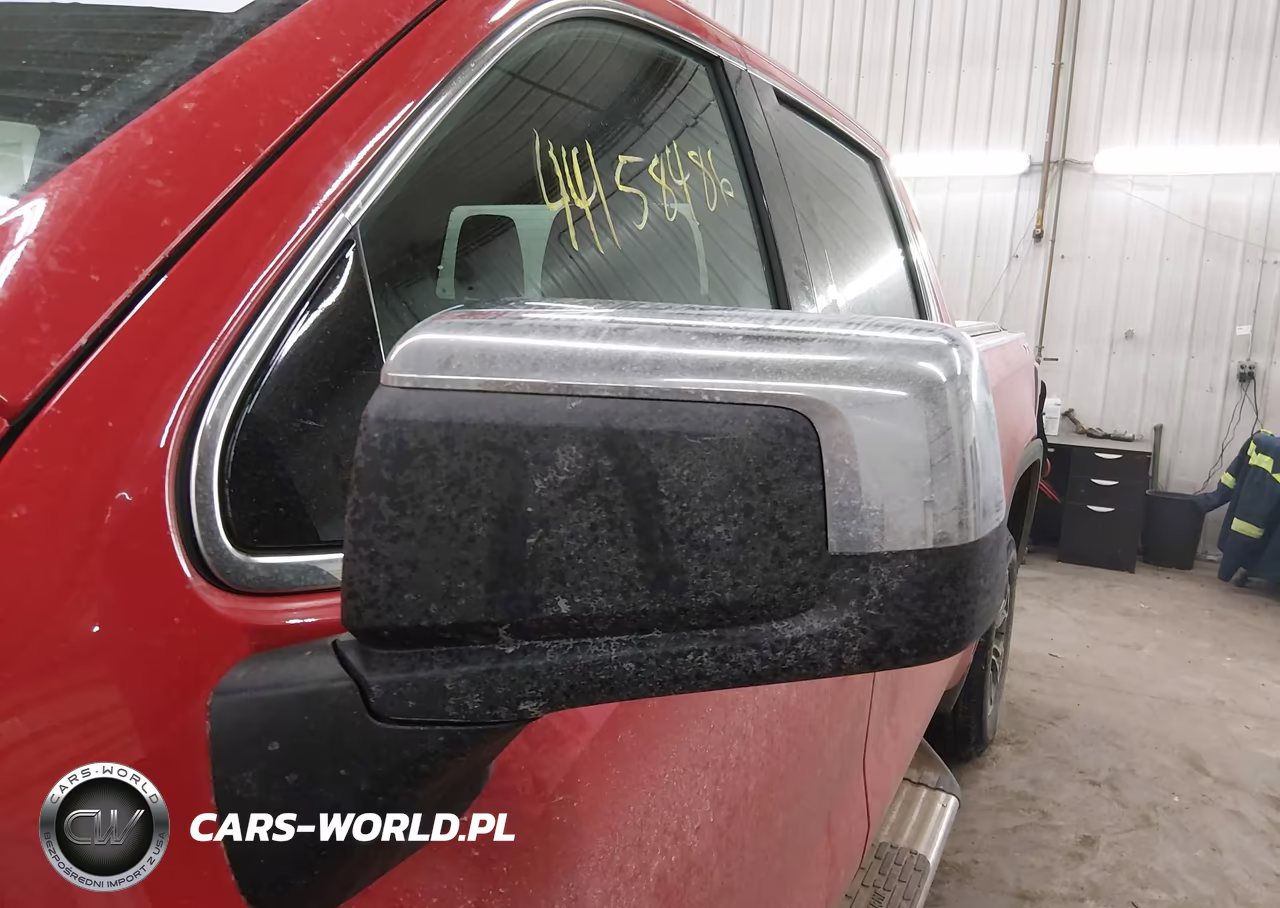 2025 GMC Sierra 1500 4Wd Short Box Sle VIN:1GTUUBED6SZ280390 - 12