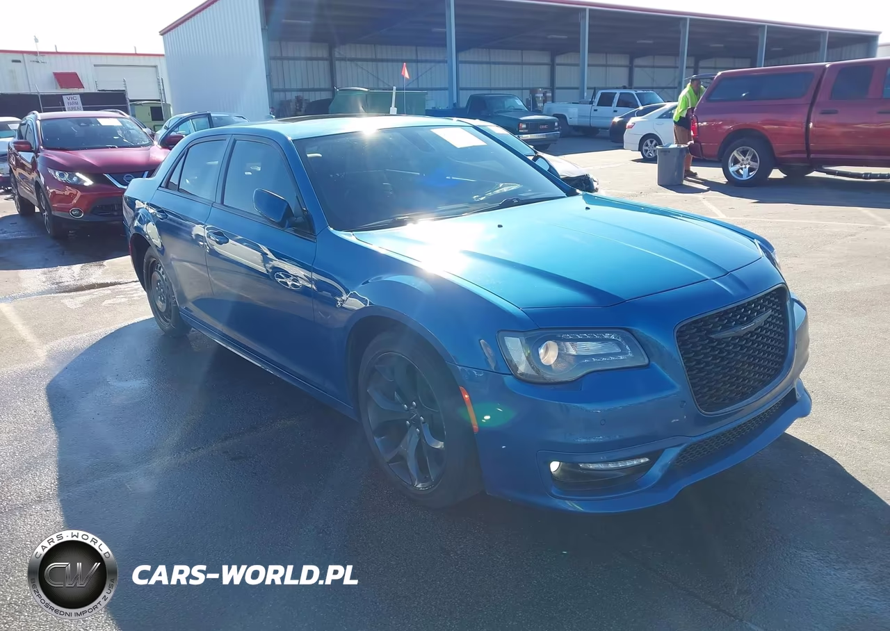 2022 Chrysler 300 Touring L – zdjęcie 1 z 17