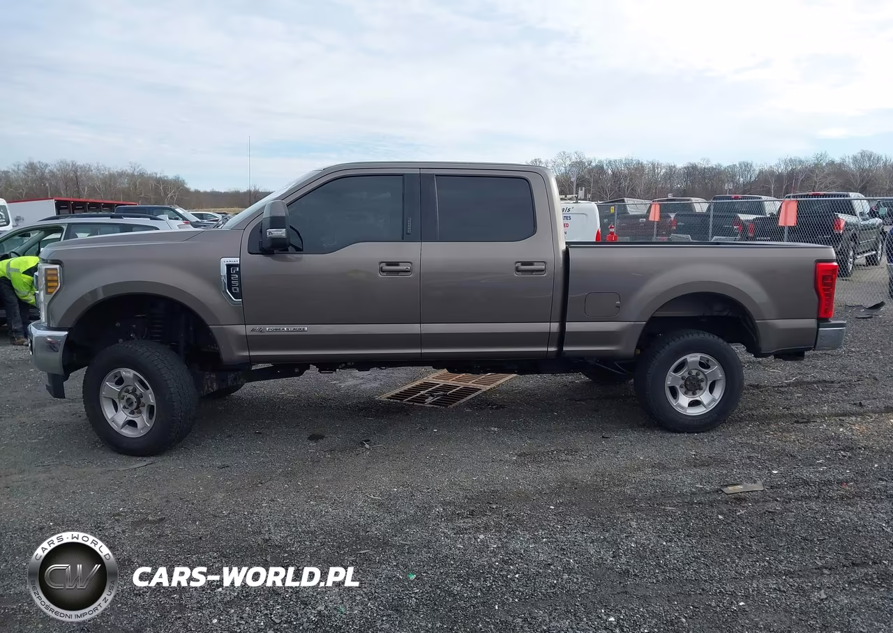 2019 Ford F-250 Lariat VIN:1FT7W2BT8KEC57297 - 14