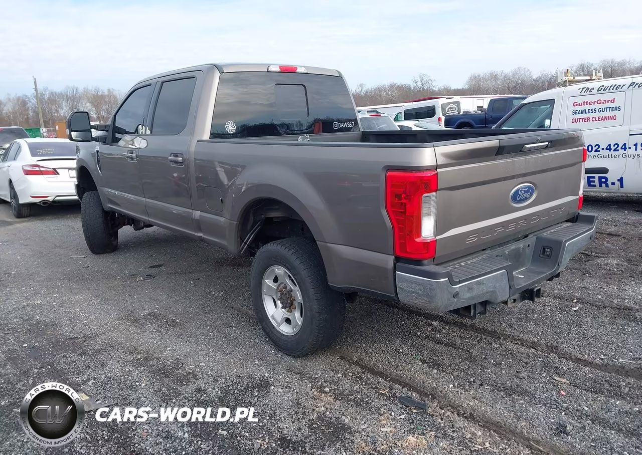2019 Ford F-250 Lariat VIN:1FT7W2BT8KEC57297 - 3
