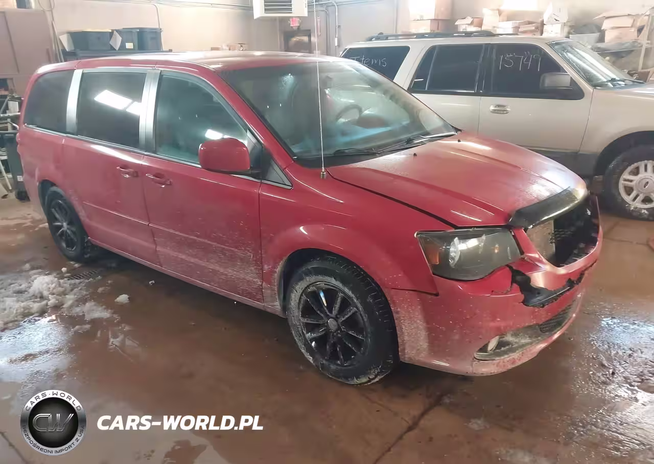 2015 Dodge Grand Caravan R-T