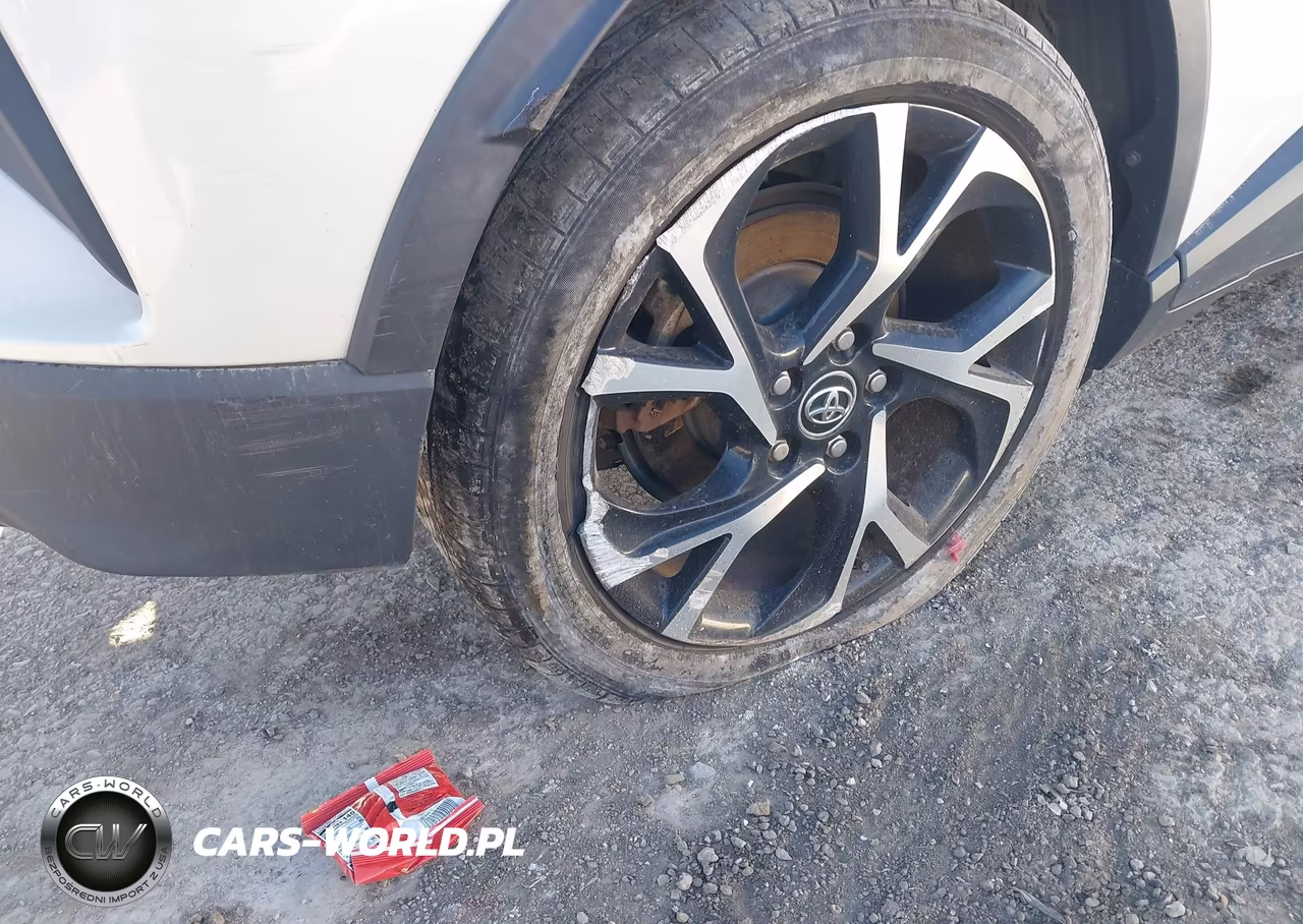 2019 Toyota C-Hr Xle VIN:NMTKHMBX7KR076039 - 13
