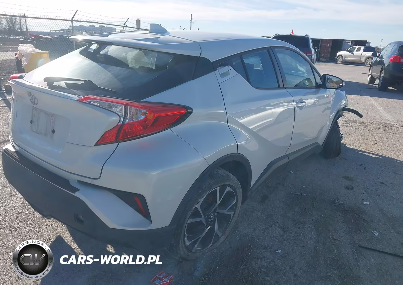 2019 Toyota C-Hr Xle VIN:NMTKHMBX7KR076039 - 4