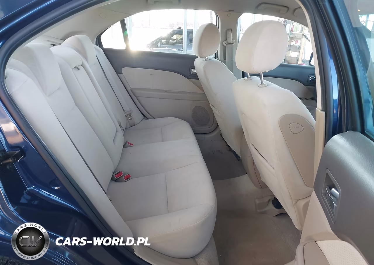 2007 Mercury Milan V6 VIN:3MEHM07117R653869 - 8