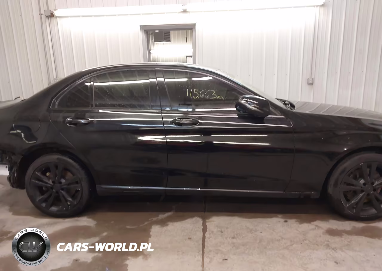 2018 Mercedes-Benz C 300 4Matic VIN:55SWF4KB5JU254240 - 13