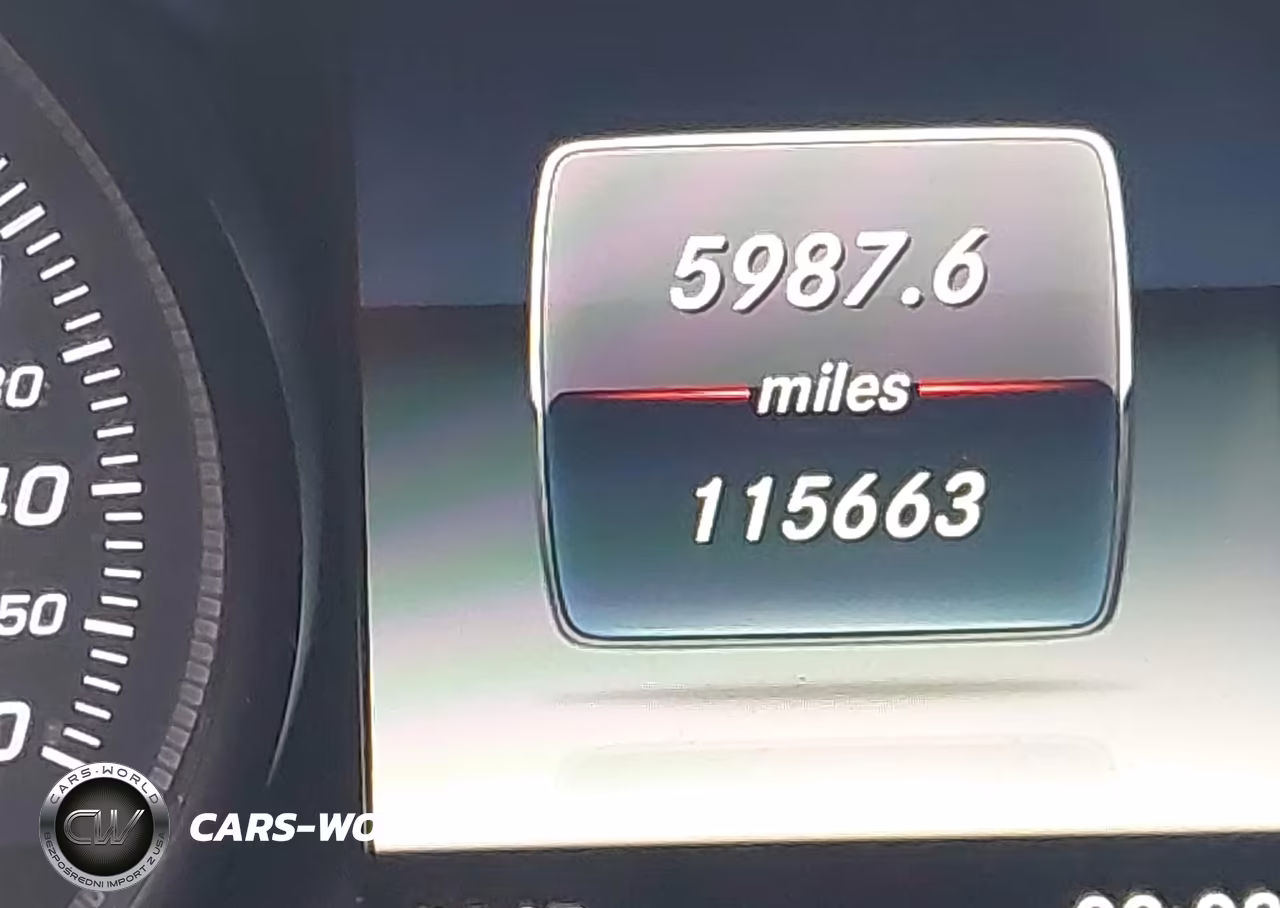 2018 Mercedes-Benz C 300 4Matic VIN:55SWF4KB5JU254240 - 15