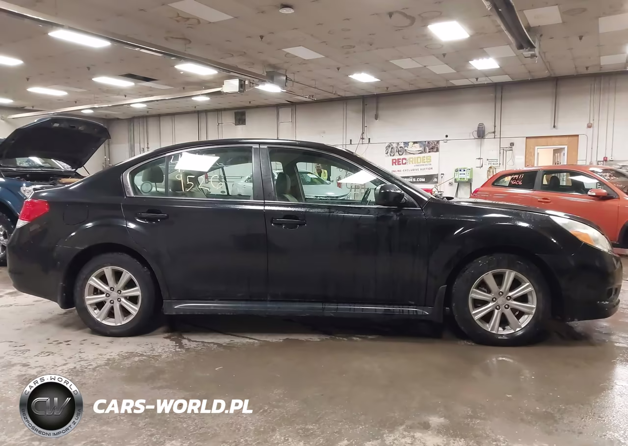 2011 Subaru Legacy 2.5I Premium VIN:4S3BMBC68B3250306 - 13