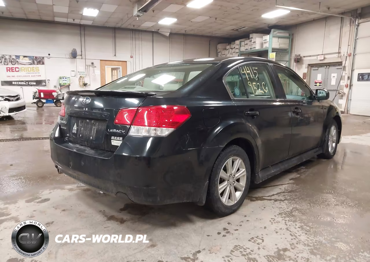 2011 Subaru Legacy 2.5I Premium VIN:4S3BMBC68B3250306 - 4