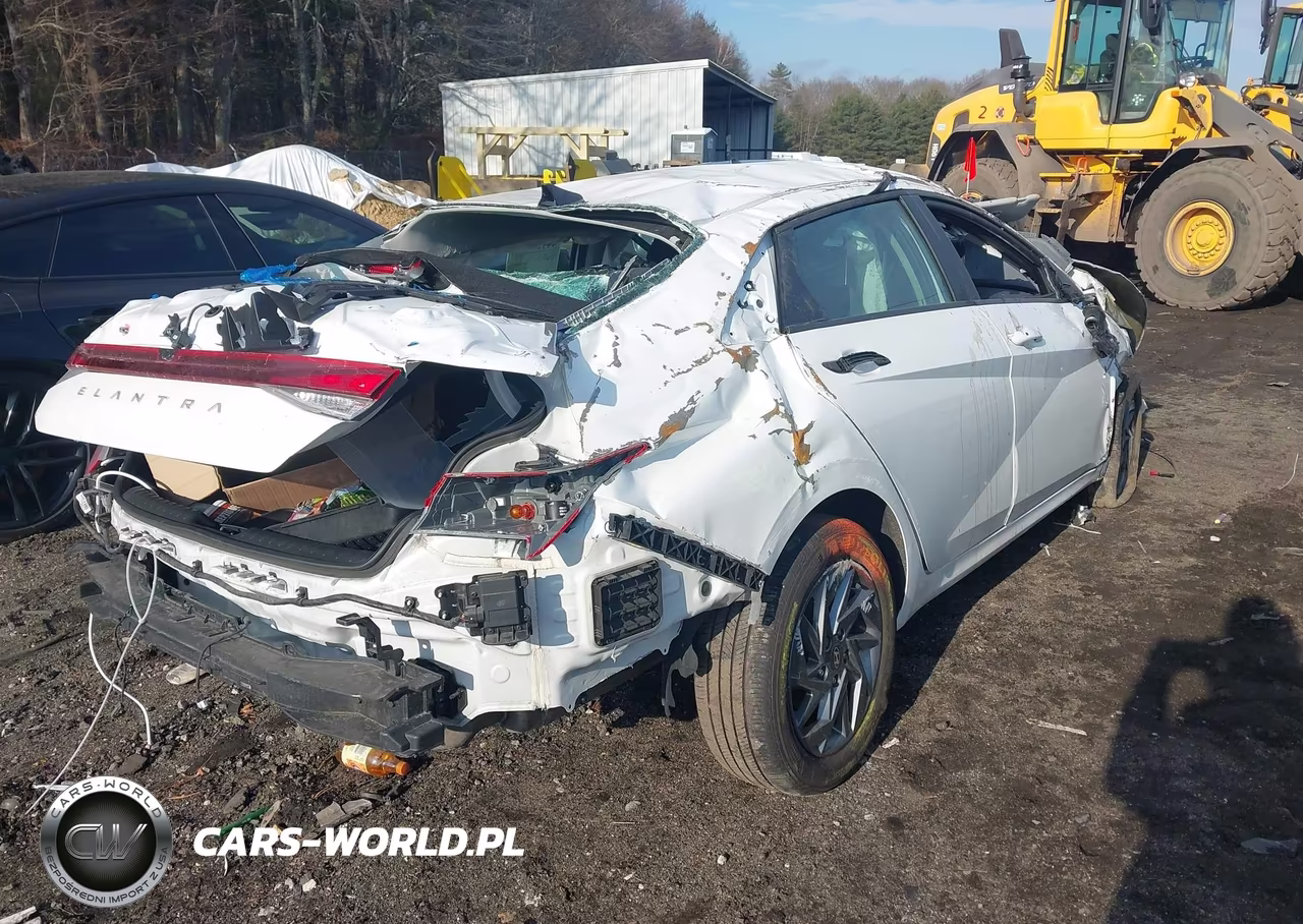 2024 Hyundai Elantra Sel VIN:KMHLM4DG7RU688368 - 4
