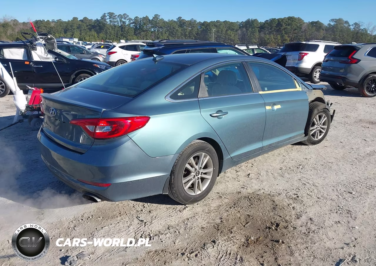 2017 Hyundai Sonata Se VIN:5NPE24AF0HH475396 - 4