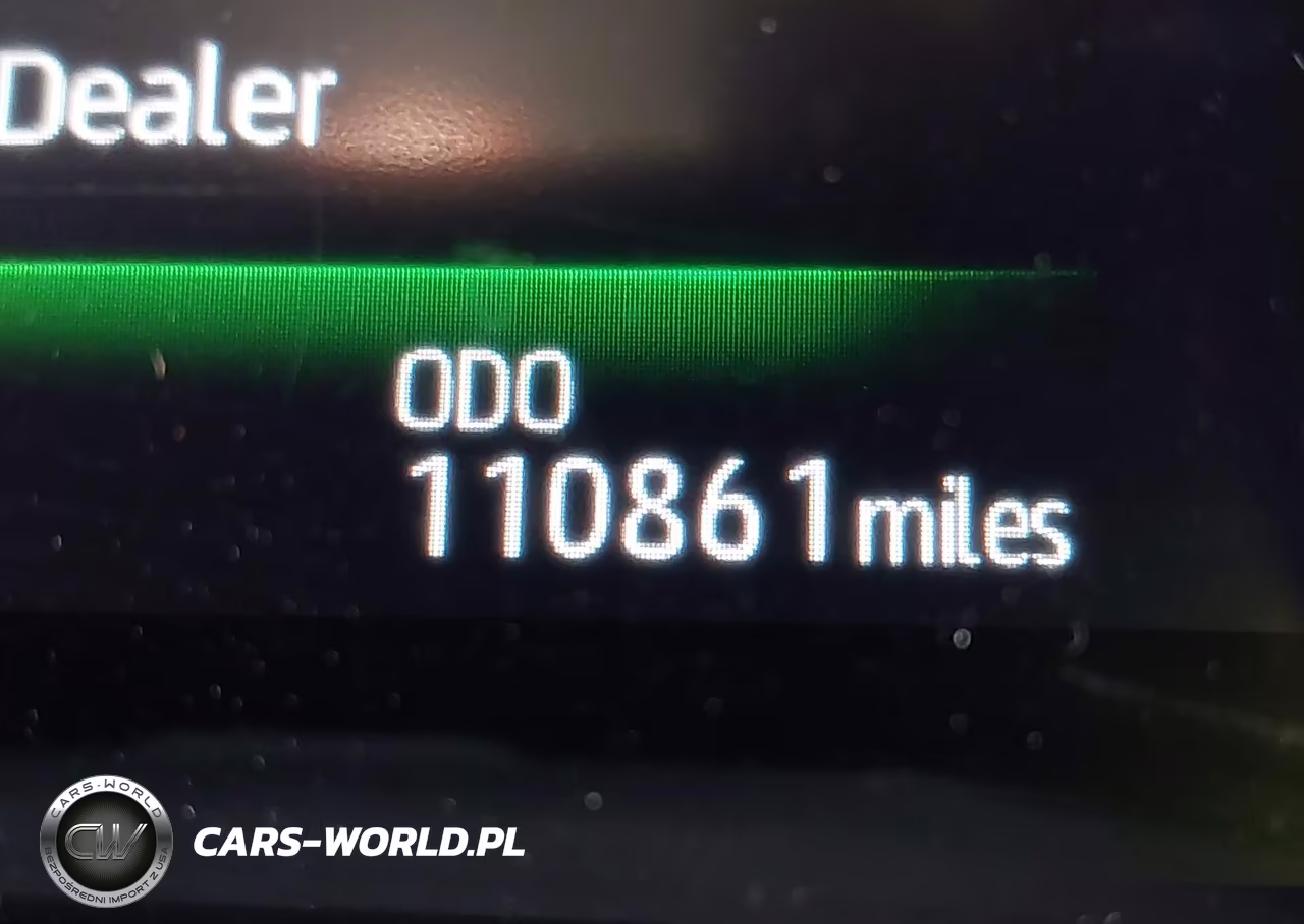 2023 Toyota Sienna Platinum VIN:5TDERKEC8PS170771 - 15