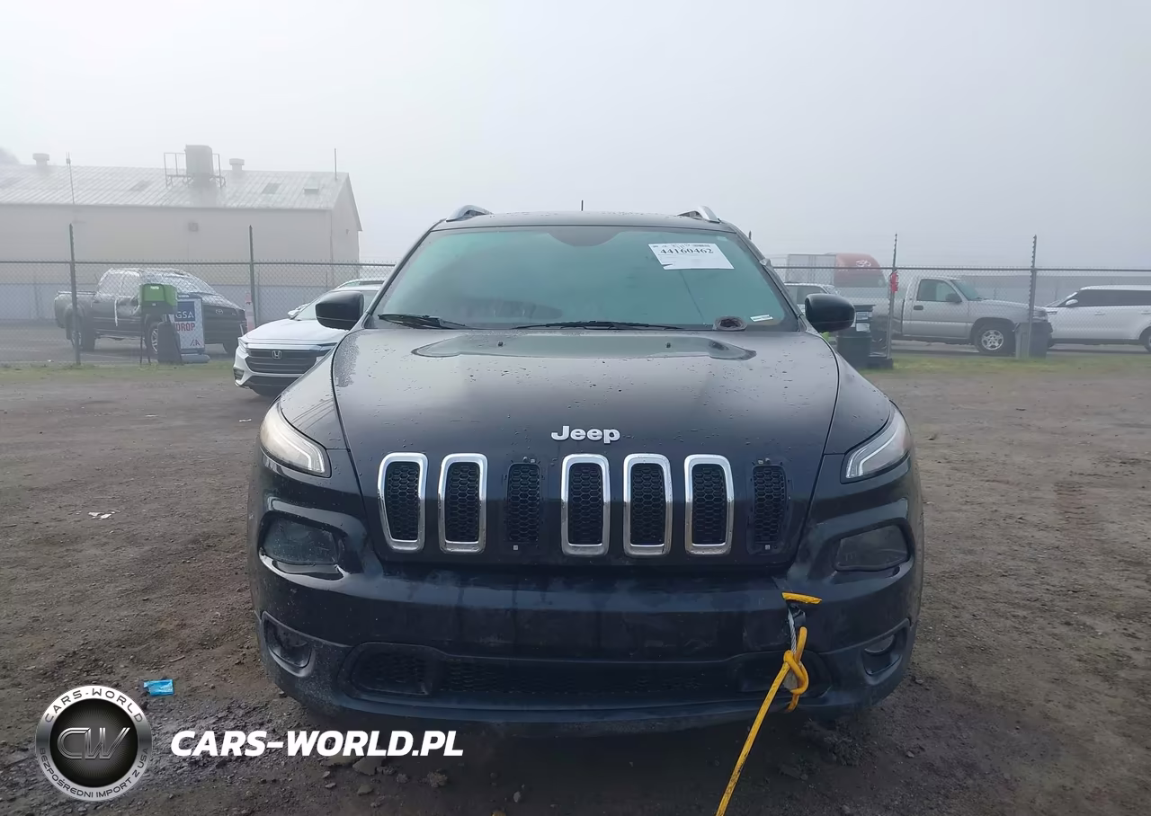 2015 Jeep Cherokee Latitude VIN:1C4PJMCS4FW792790 - 12