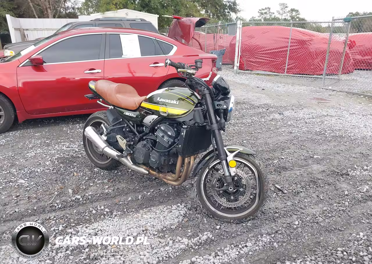 2021 Kawasaki Zr900 R