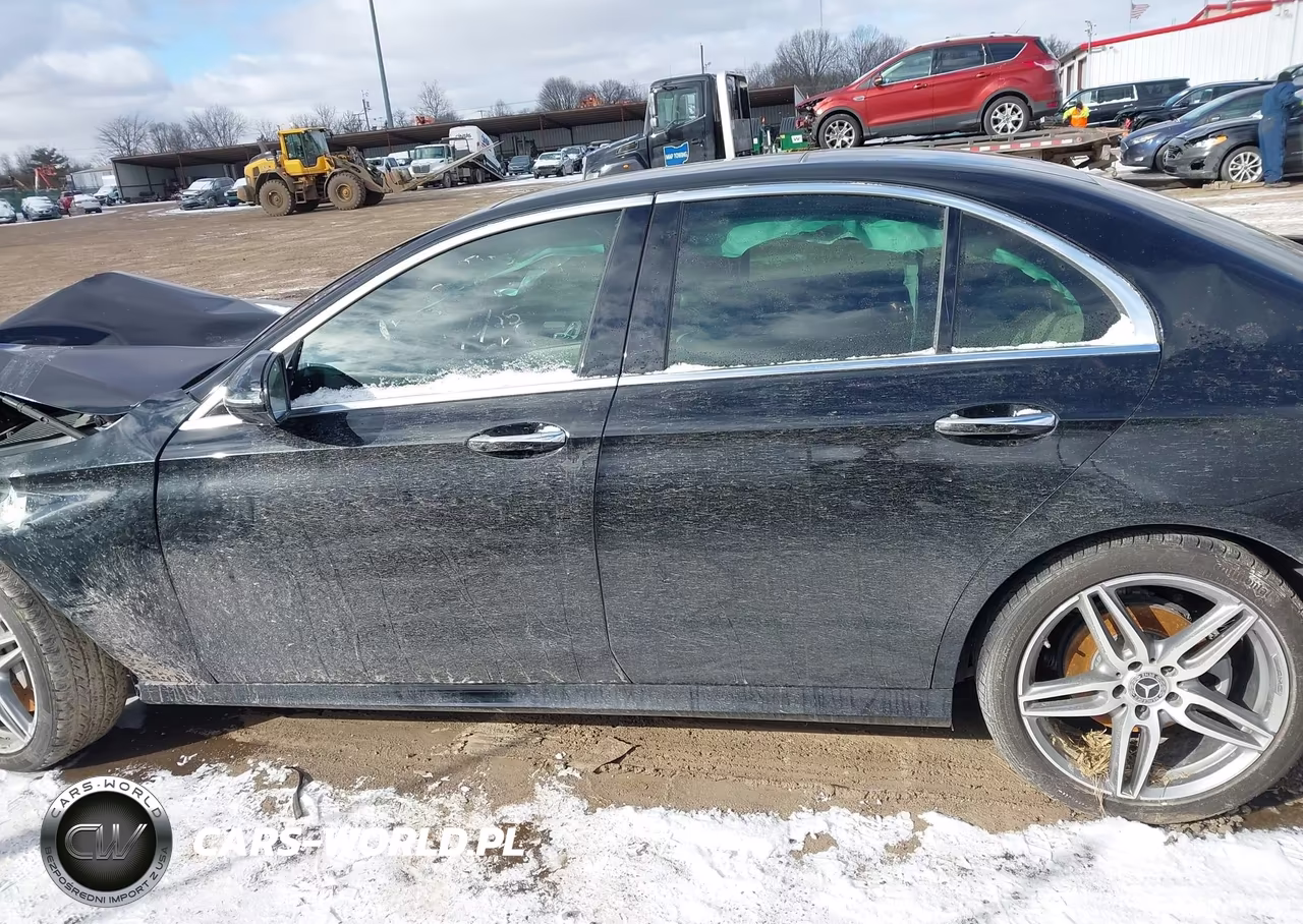 2018 Mercedes-Benz E 300 VIN:WDDZF4JBXJA393181 - 14