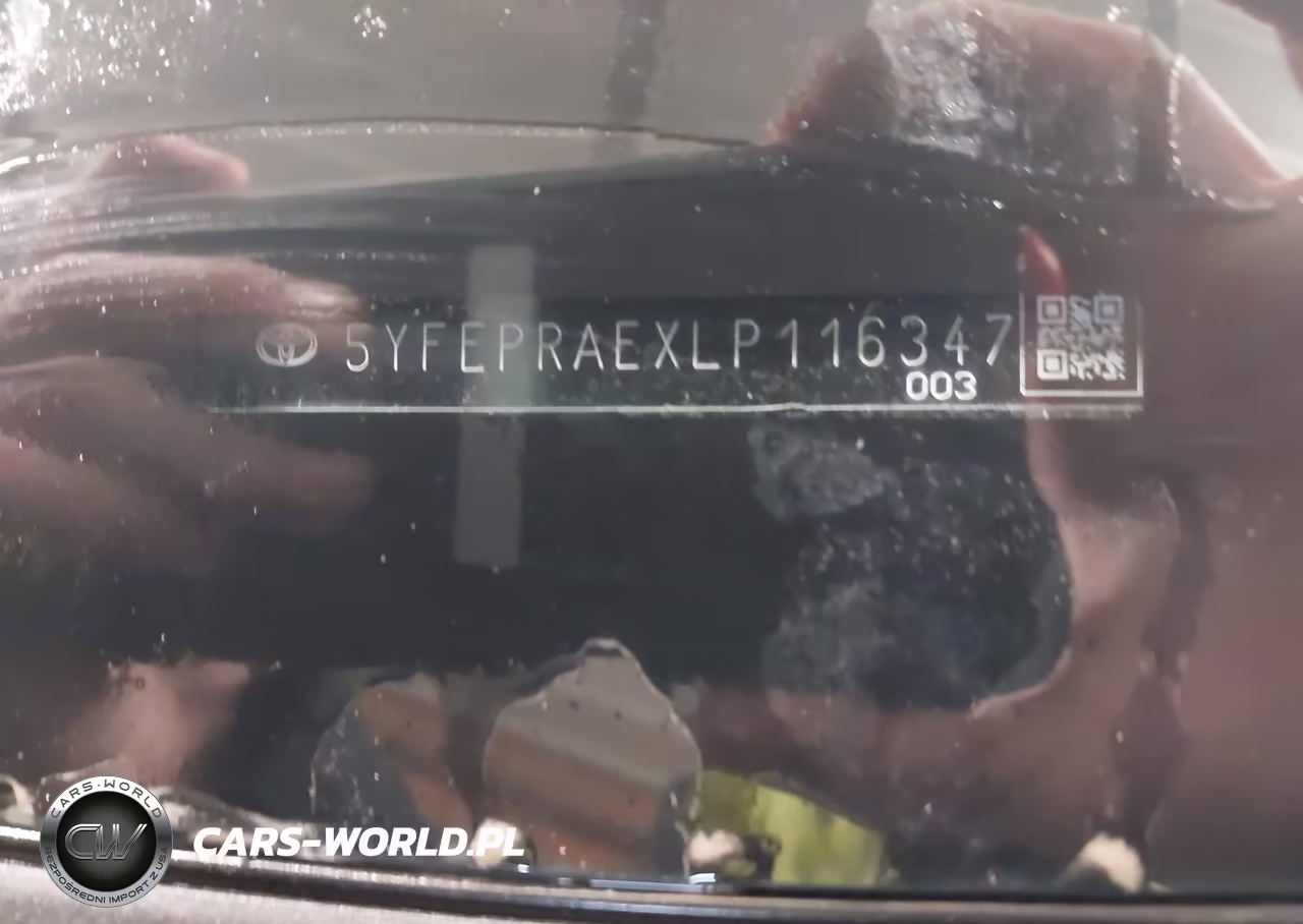 2020 Toyota Corolla Le VIN:5YFEPRAEXLP116347 - 9