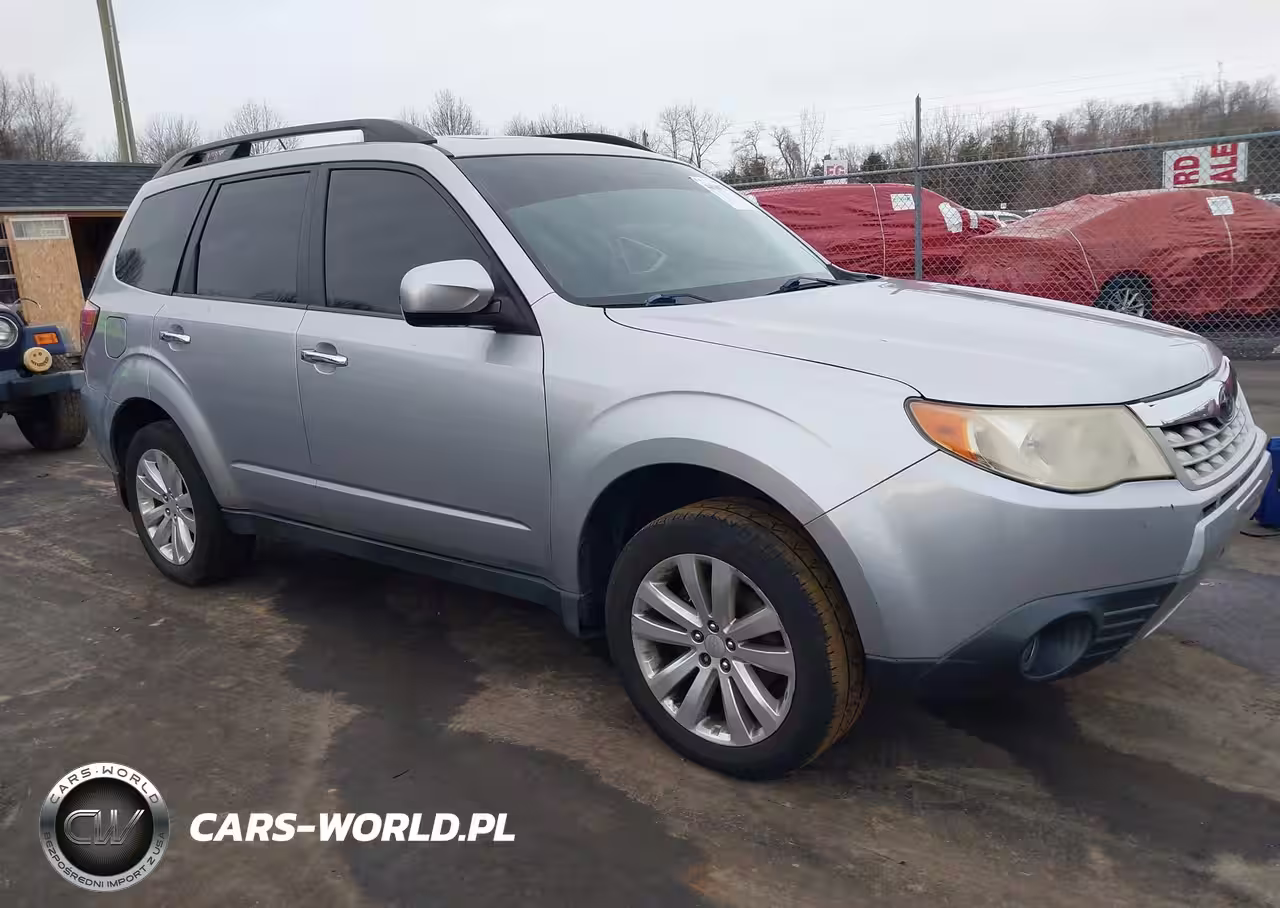2013 Subaru Forester 2.5X Limited