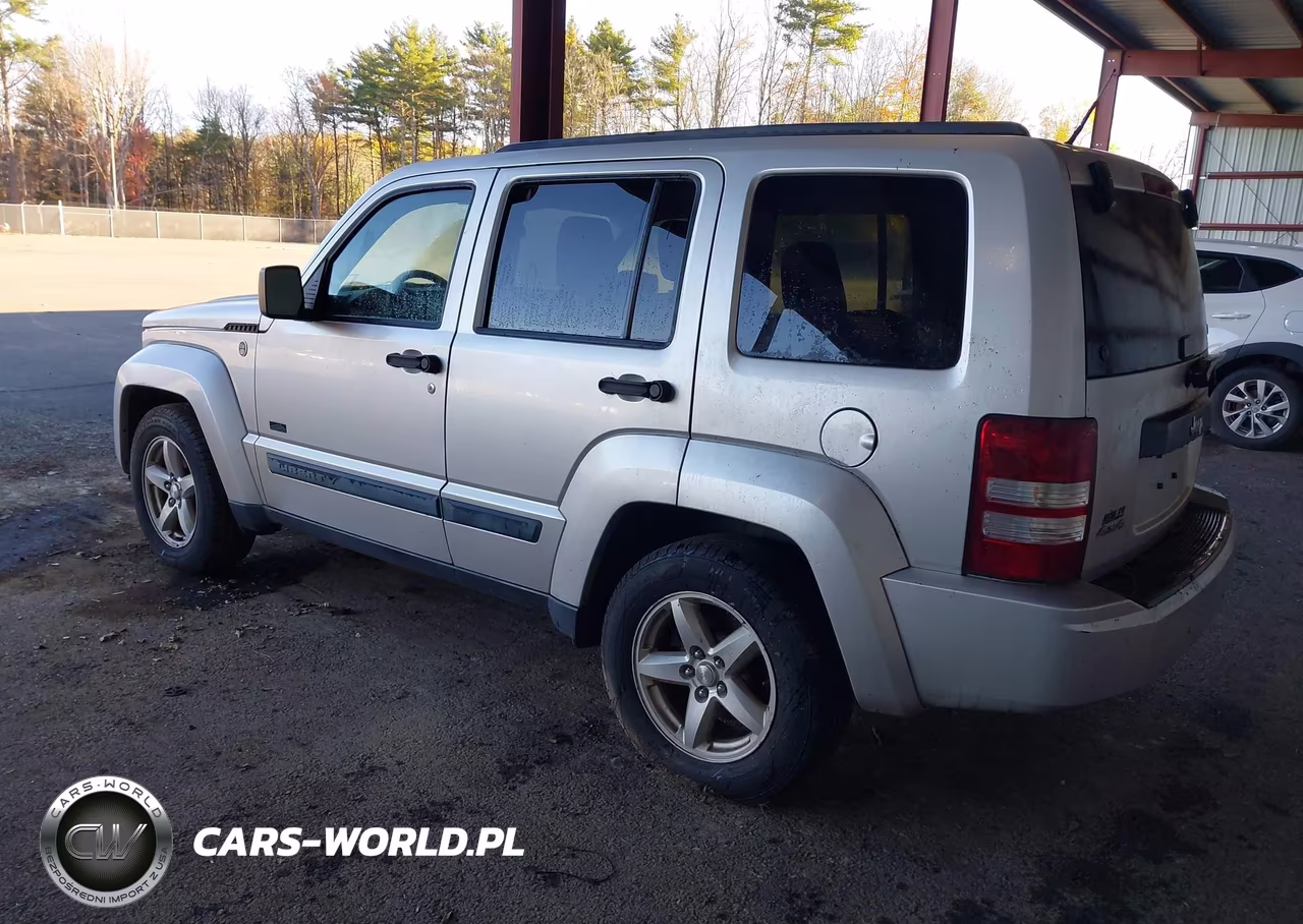 2009 Jeep Liberty Sport VIN:1J8GN28K59W544806 - 3