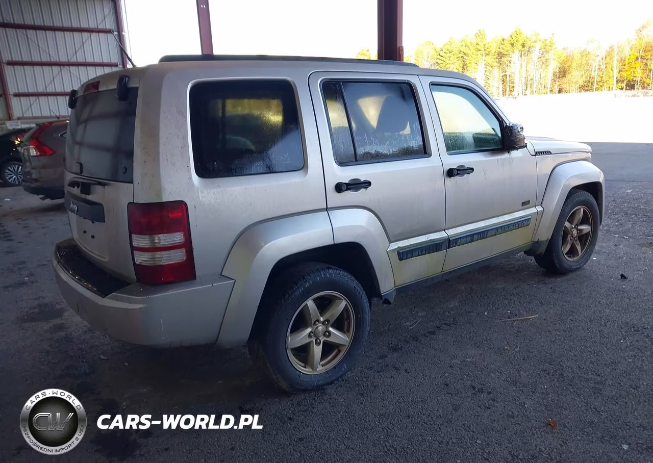 2009 Jeep Liberty Sport VIN:1J8GN28K59W544806 - 4