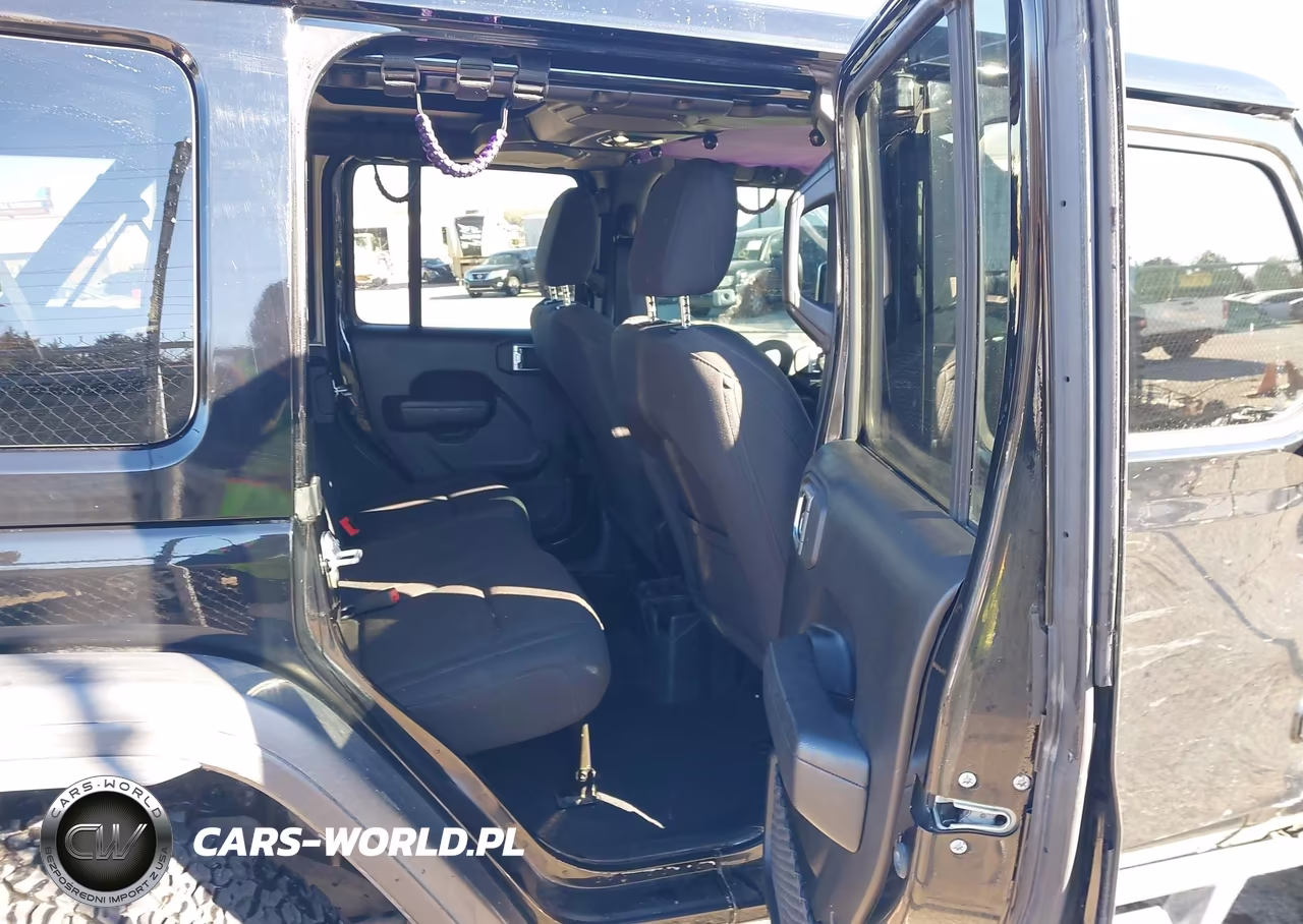 2023 Jeep Wrangler 4-Door High Tide 4X4 VIN:1C4HJXDG3PW692407 - 8