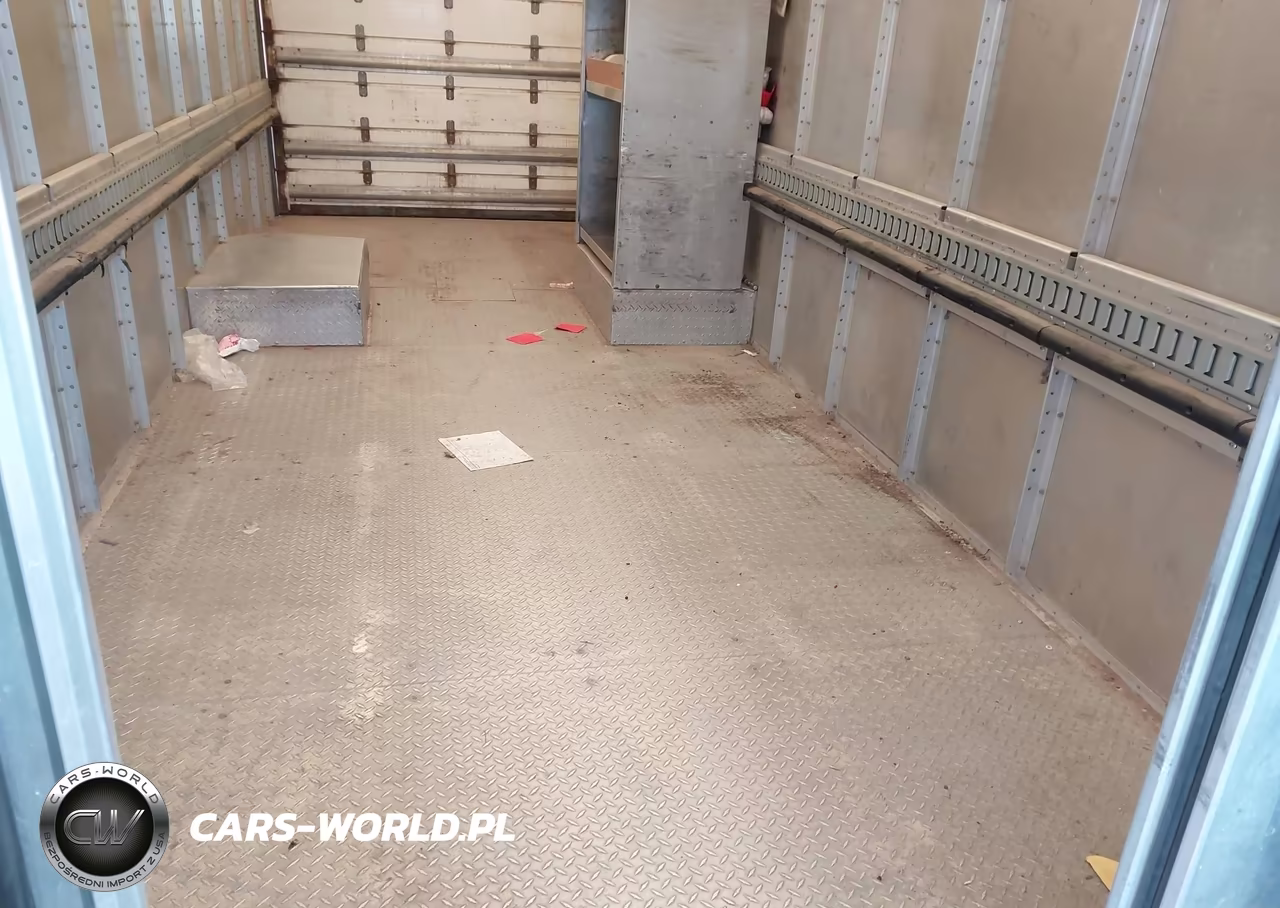 2015 Ford F-59 Commercial Stripped VIN:1F66F5KY9F0A04004 - 6