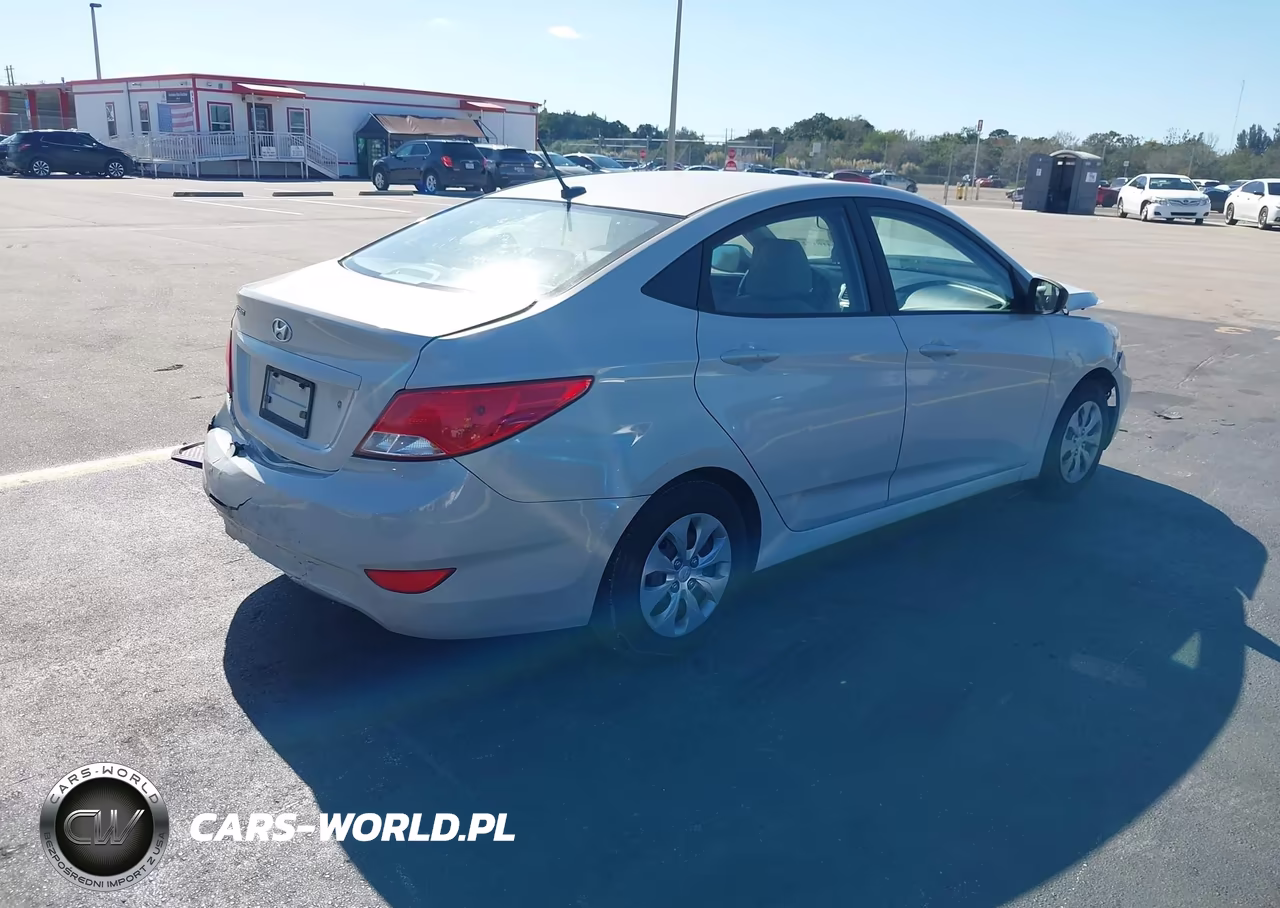 2017 Hyundai Accent Se VIN:KMHCT4AEXHU181565 - 4