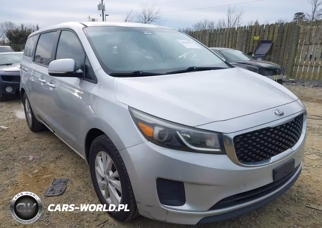 2015 Kia Sedona L