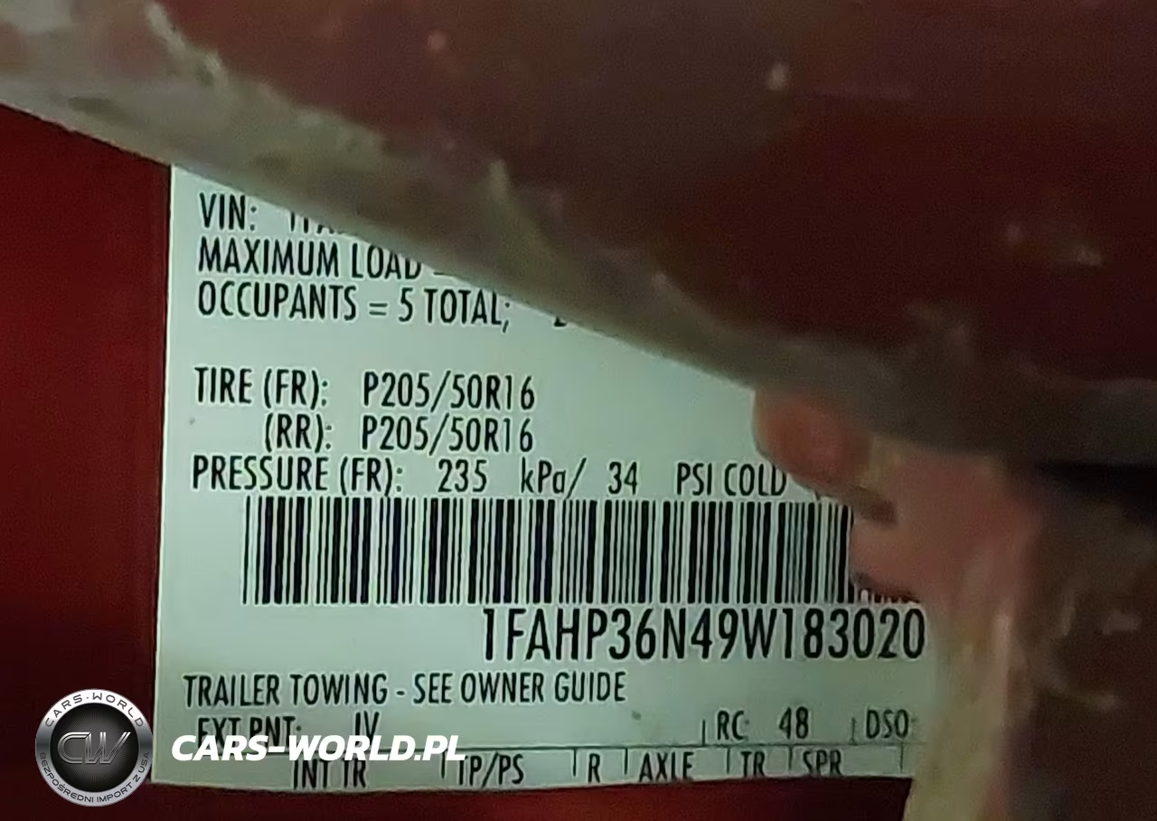 2009 Ford Focus Ses VIN:1FAHP36N49W183020 - 9