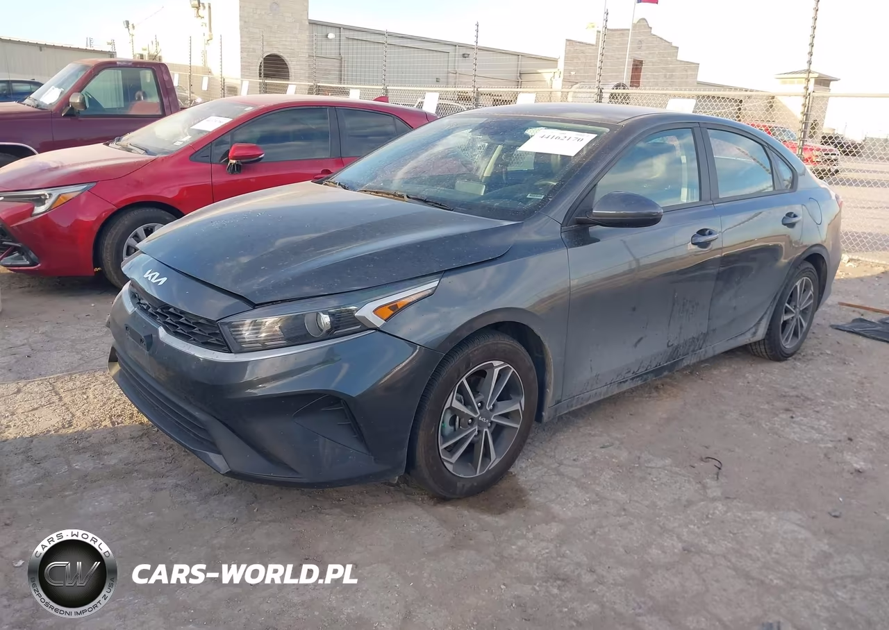 2024 Kia Forte Lxs VIN:3KPF24AD9RE767136 - 2