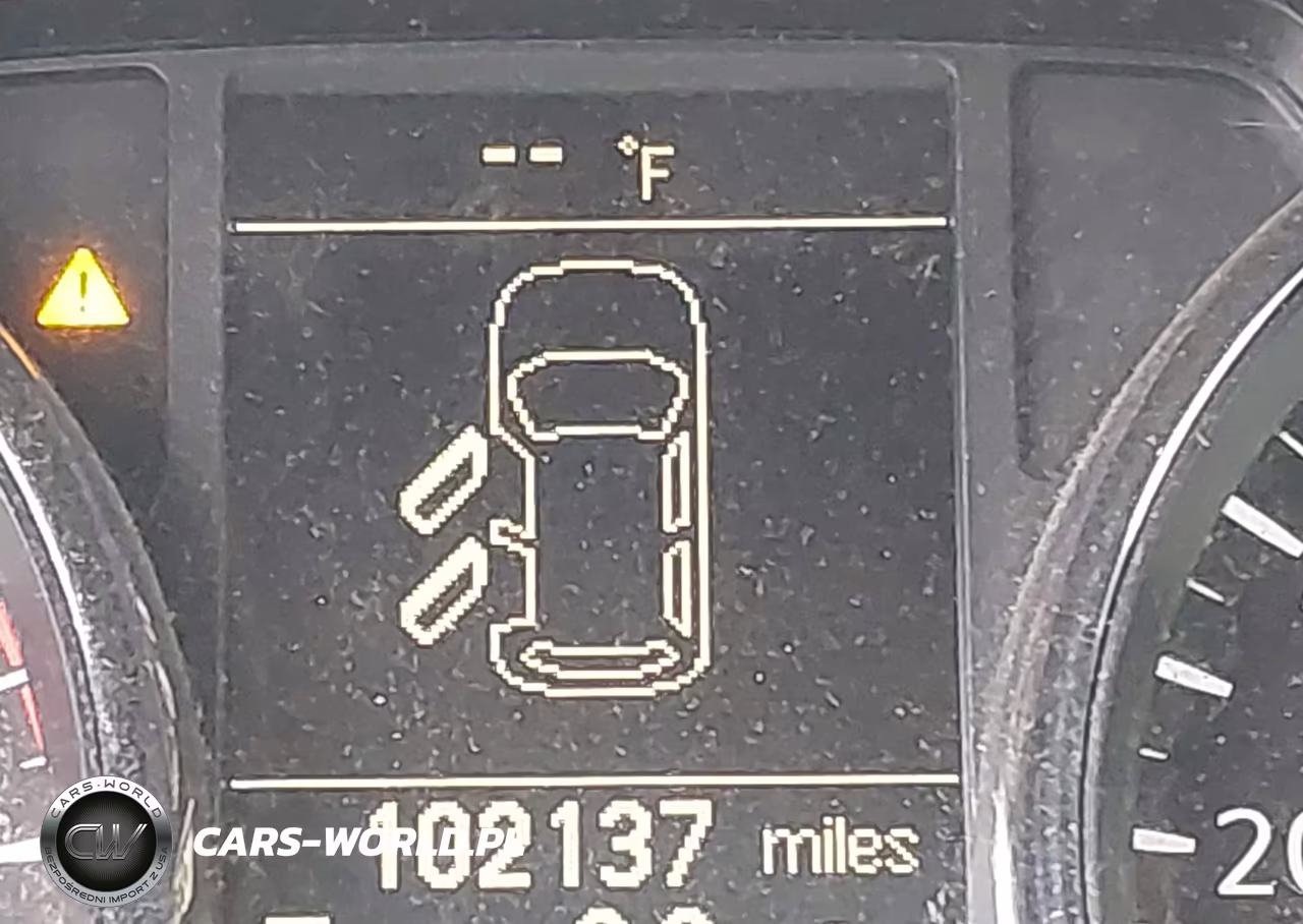 2015 Nissan Rogue Select S VIN:JN8AS5MV0FW259079 - 15