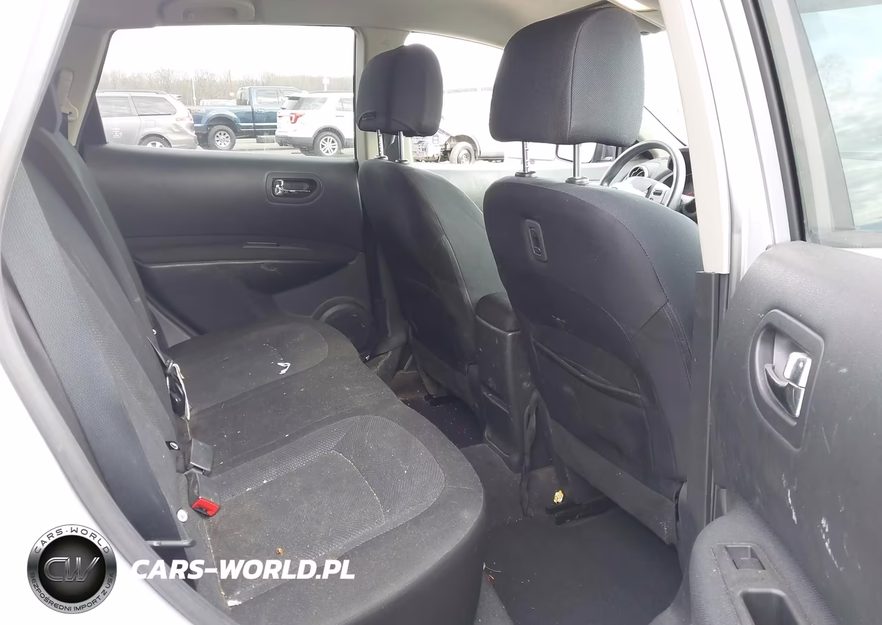 2015 Nissan Rogue Select S VIN:JN8AS5MV0FW259079 - 8