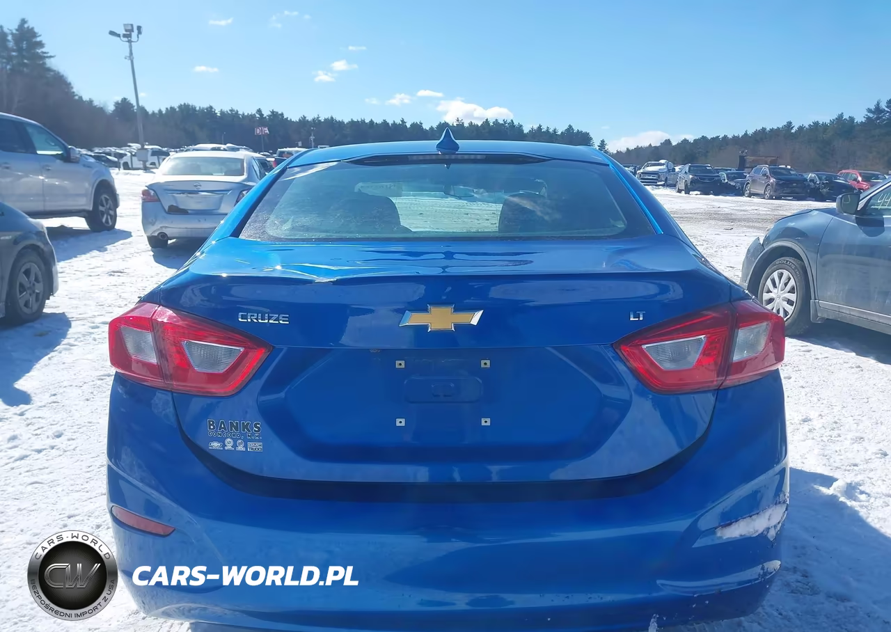 2018 Chevrolet Cruze Lt Auto VIN:1G1BE5SM9J7176022 - 17