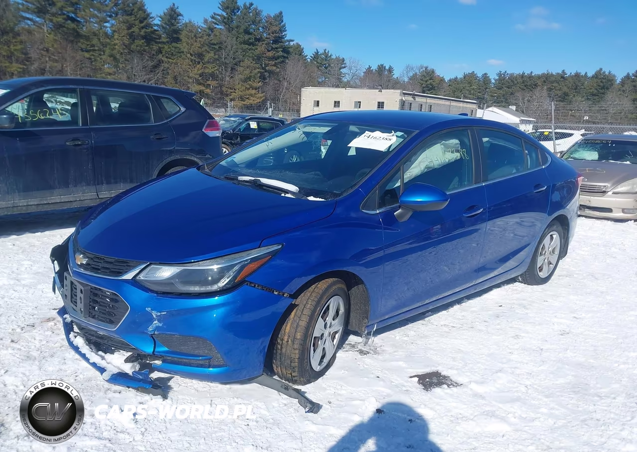 2018 Chevrolet Cruze Lt Auto VIN:1G1BE5SM9J7176022 - 2