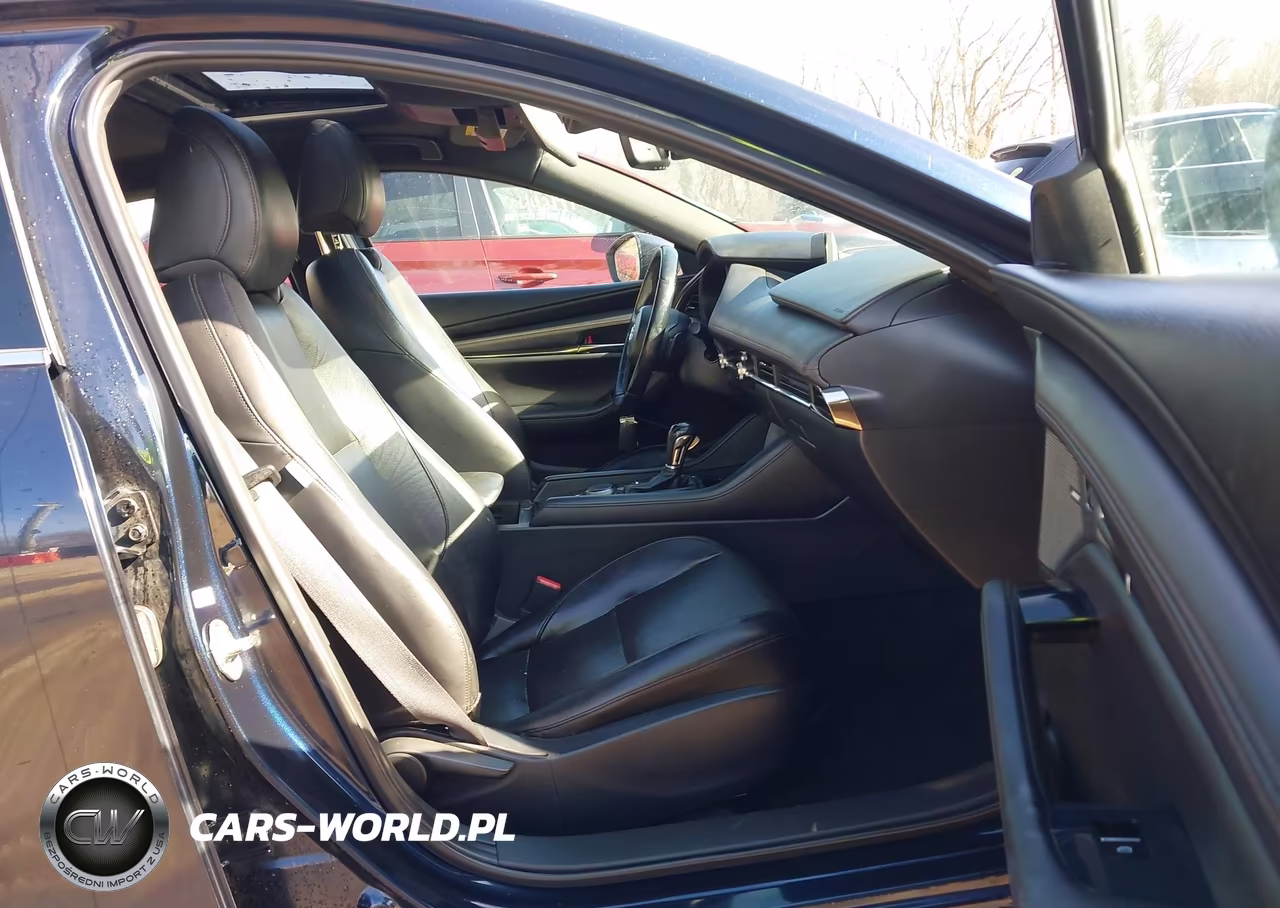 2019 Mazda 3 Preferred VIN:JM1BPAMM8K1111223 - 5