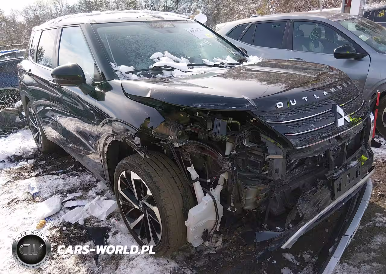 2022 Mitsubishi Outlander Black Edition 2Wd-Se 2.5 2Wd-Se Launch Edition 2Wd