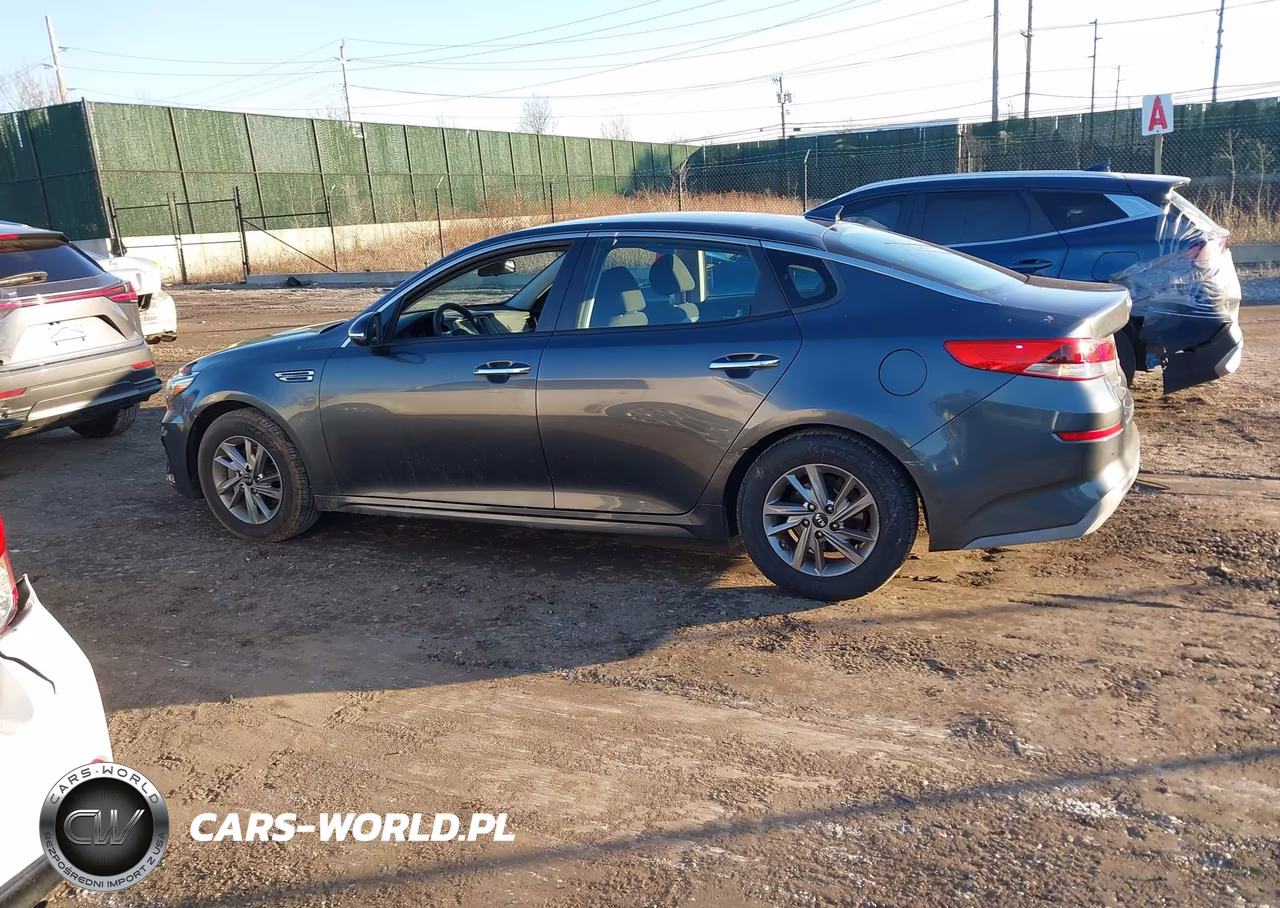 2019 Kia Optima Lx VIN:5XXGT4L36KG376271 - 14