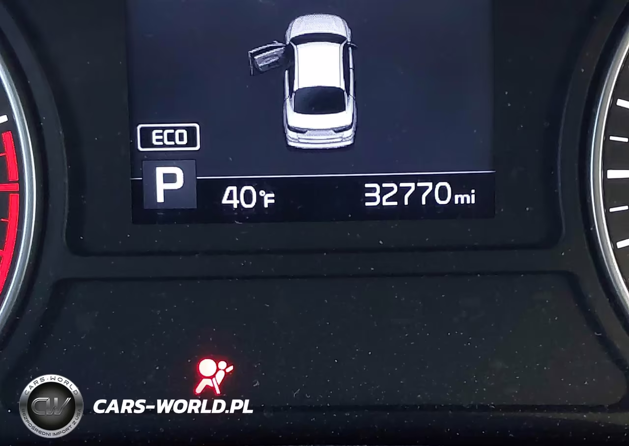 2019 Kia Optima Lx VIN:5XXGT4L36KG376271 - 15