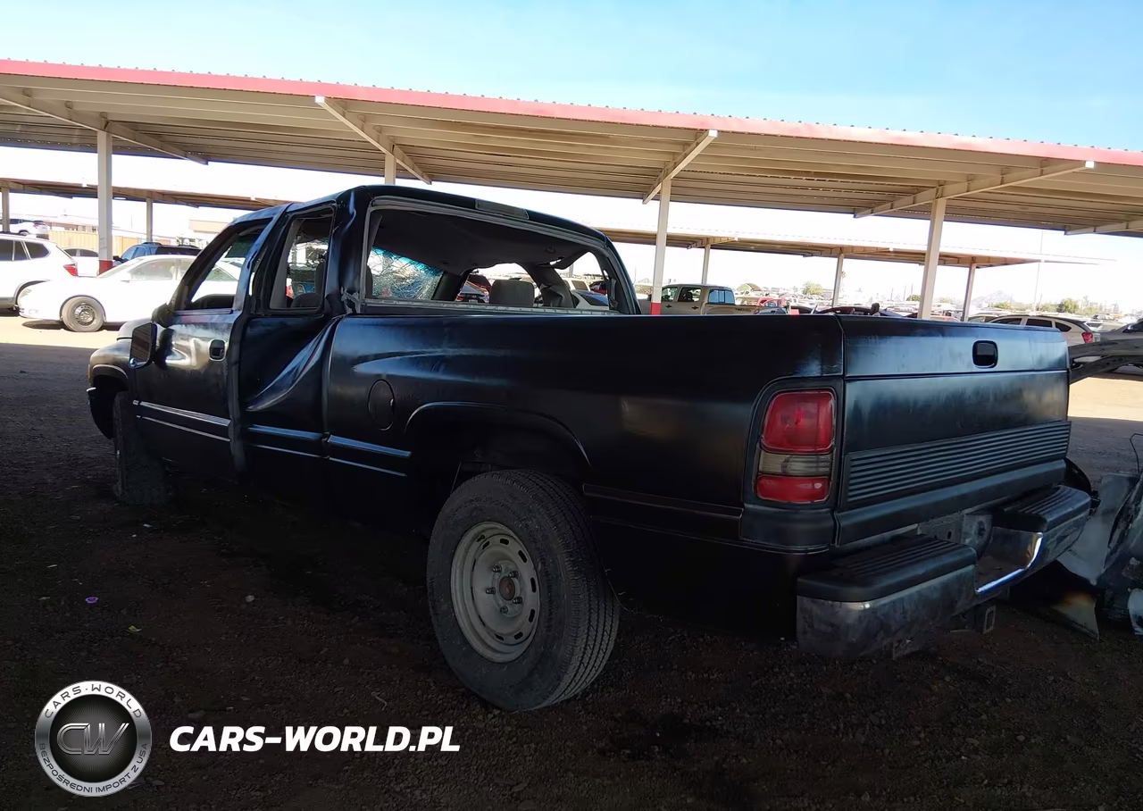 1995 Dodge Ram 1500 VIN:3B7HC13Z9SM140946 - 3