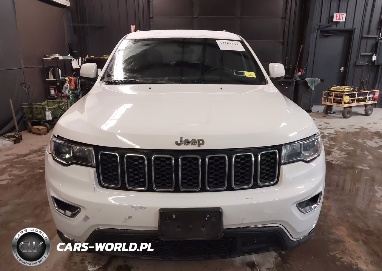 2019 Jeep Grand Cherokee Laredo E 4X4 VIN:1C4RJFAG8KC641448 - 12