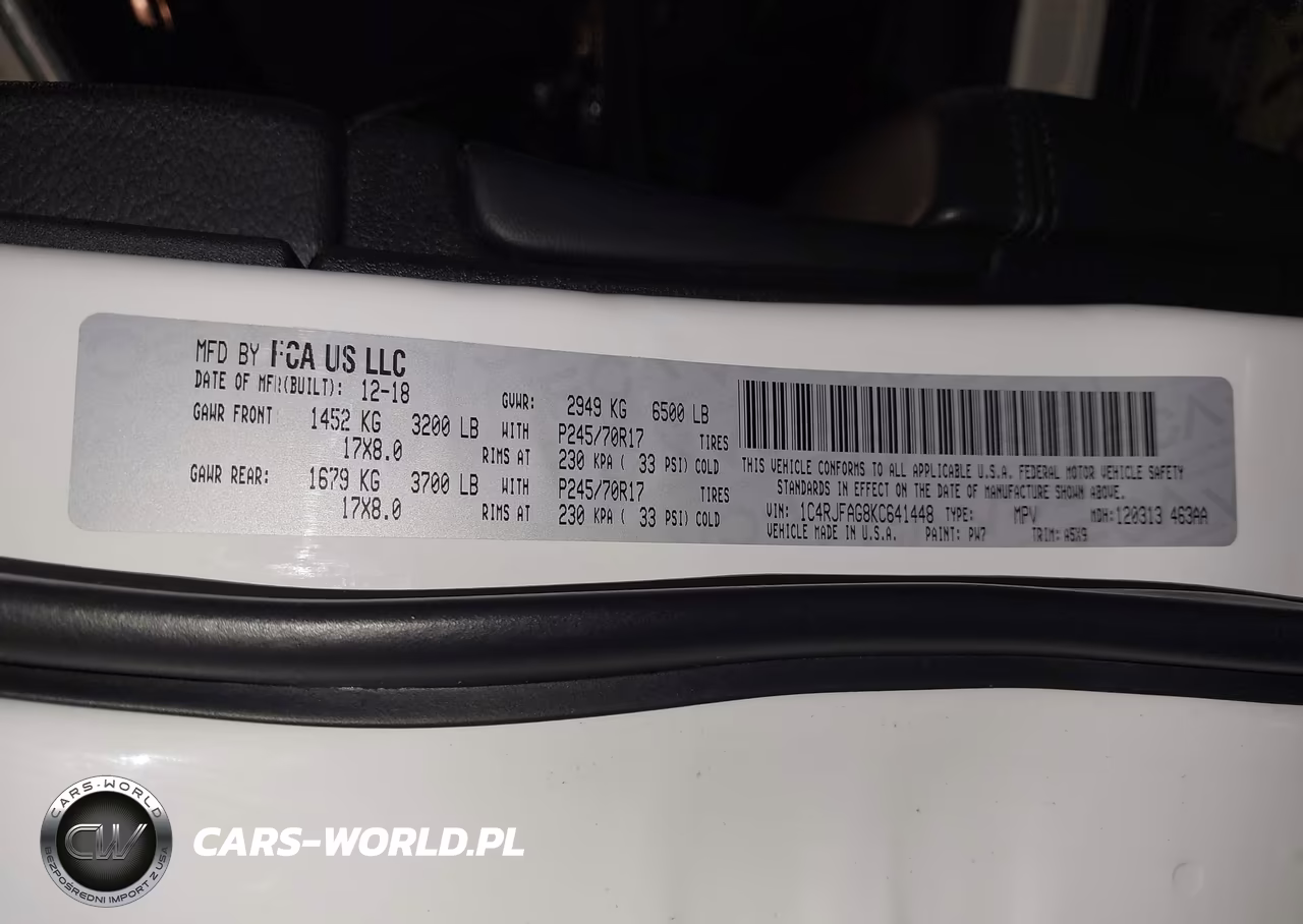 2019 Jeep Grand Cherokee Laredo E 4X4 VIN:1C4RJFAG8KC641448 - 9