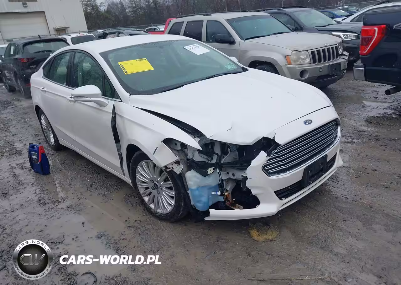 2015 Ford Fusion Hybrid Se
